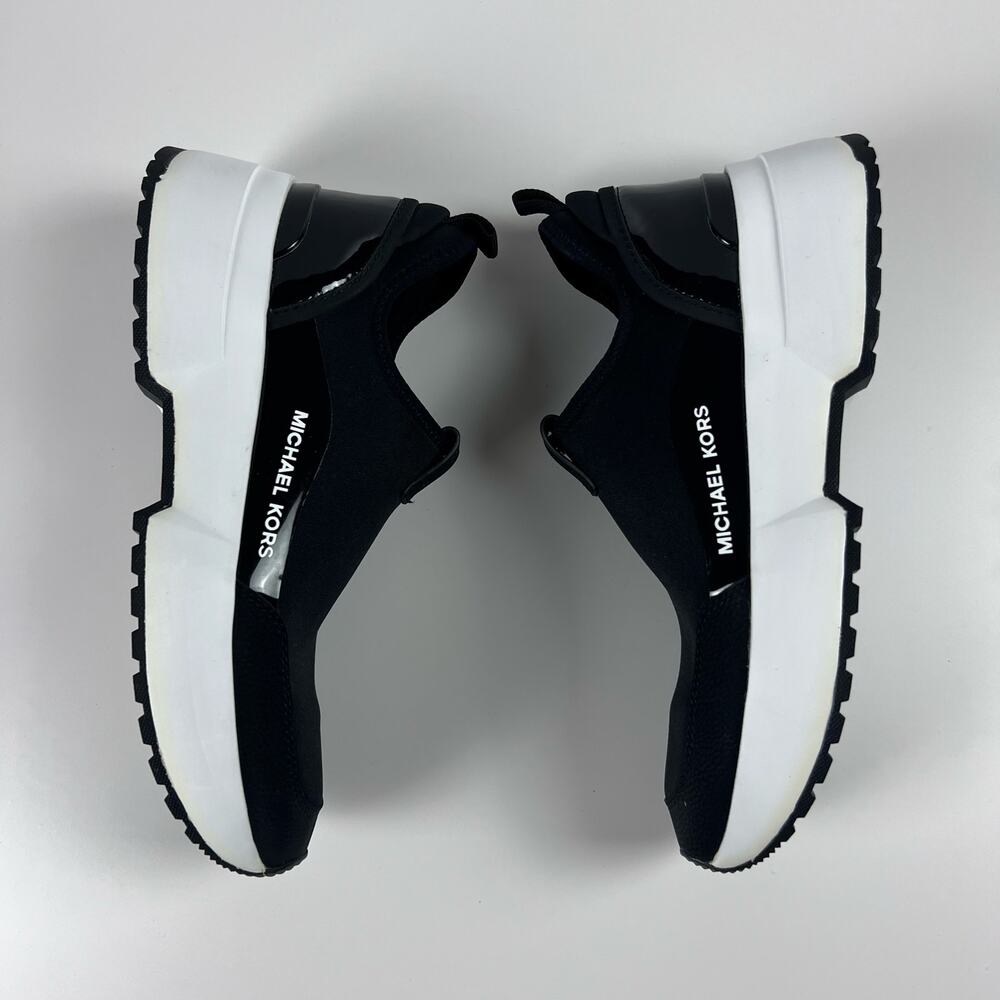 Michael Kors Muse Scuba Slip-On Trainer Sneakers Black White 8.5 - Picture 2 of 12
